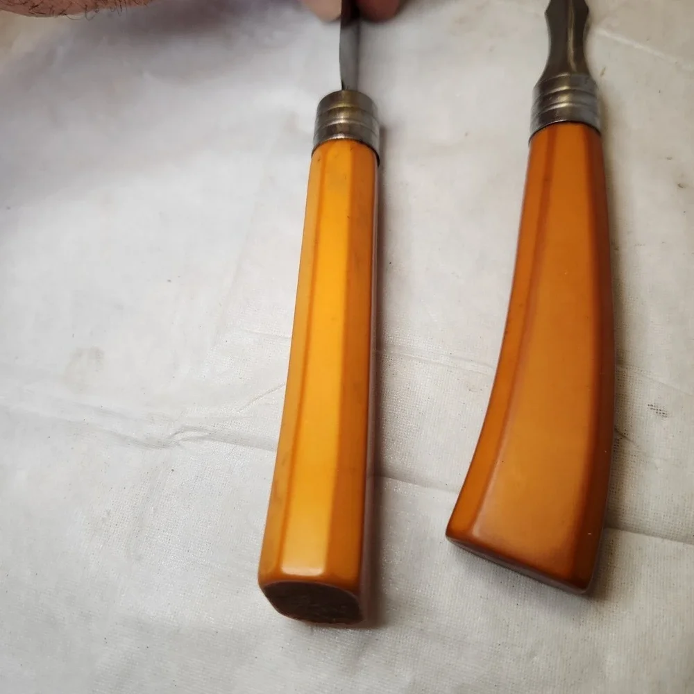 The Unbranded Brand fork knife